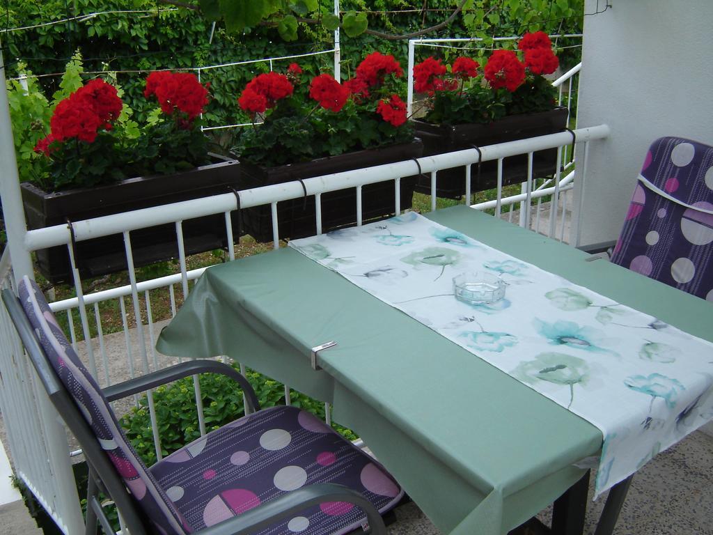 Apartmani Luna Hvar Town Esterno foto