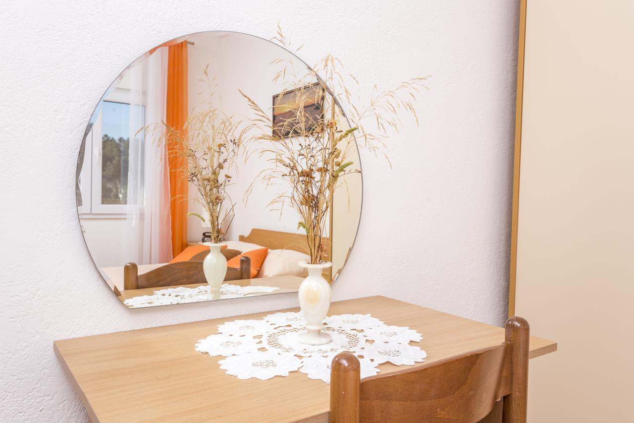 Apartmani Luna Hvar Town Esterno foto